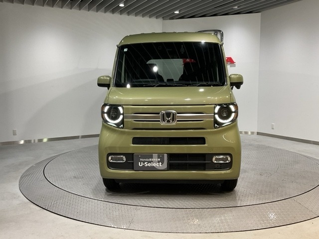 N-VAN+スタイル ファン 4WD
