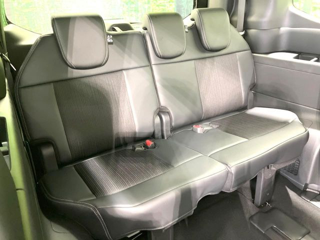 3��ڃV�[�g�͂�������ԗǍD����l�ł��������ƍ����Ē����܂��̂ŁA��l���ł̂��o���������N���N�ł��􂲉Ƒ��ŁA�C�̒m�ꂽ���ԂŁA�h���C�u�ɍs���̂��y���݂ł��ˁ�
