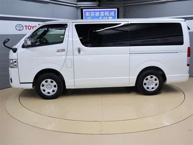 ハイエースバン