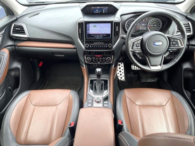 フォレスター2.0 アドバンス 4WD