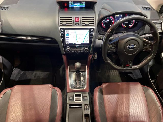 レヴォーグ1.6 STI スポーツ アイサイト 4WD