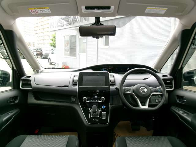 セレナ1.2 e-POWER ハイウェイスターV