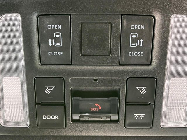 ヴォクシー2.0 S-Z