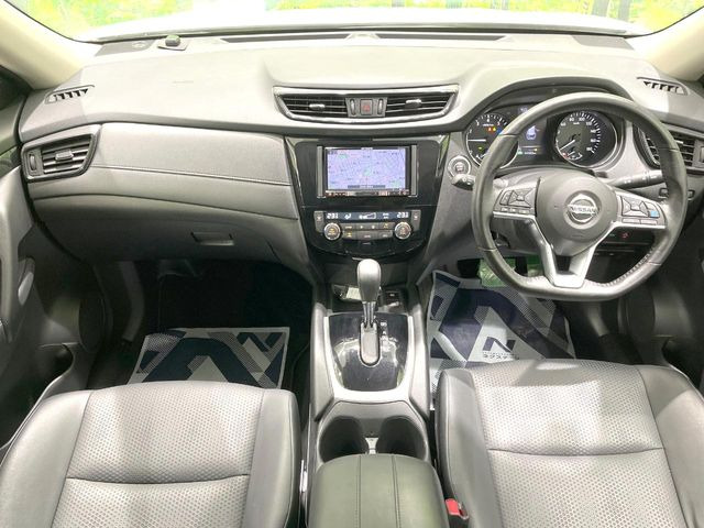 エクストレイル2.0 20Xi