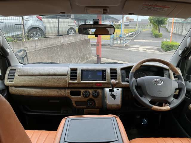ハイエースバン2.0 DX ロング ジャストロー