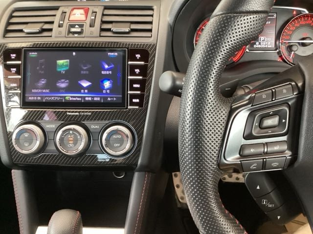 WRXS4 2.0 GT-S アイサイト 4WD