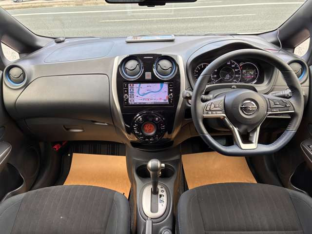 ノート1.2 AUTECH FOUR 4WD