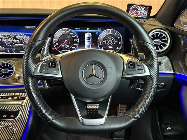 EクラスAMG E43 4マチック 4WD