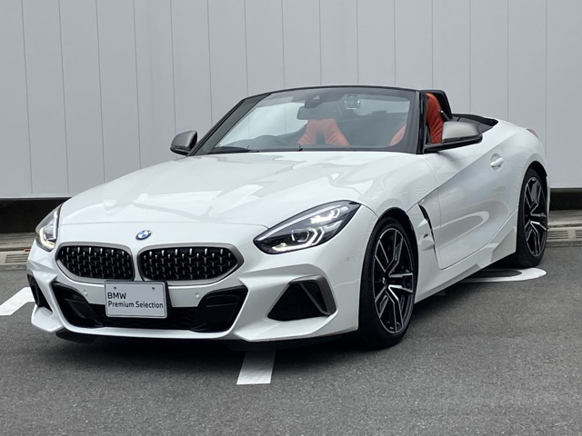 Z4M40i