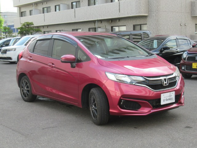 フィット1.3 13G F 4WD
