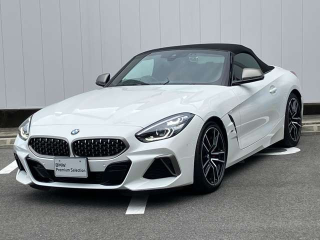 Z4M40i
