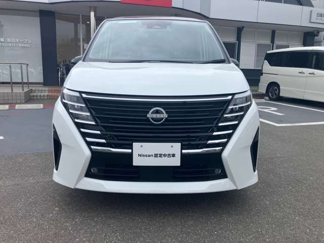 セレナ1.4 e-POWER ハイウェイスターV