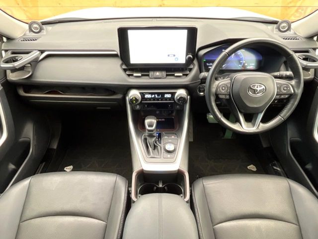 RAV42.5 ハイブリッド G E-Four 4WD