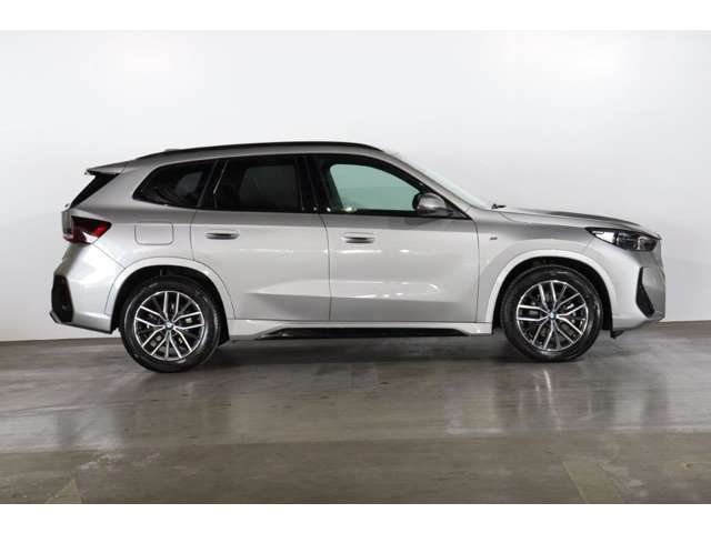 X1xドライブ 20d Mスポーツ DCT 4WD