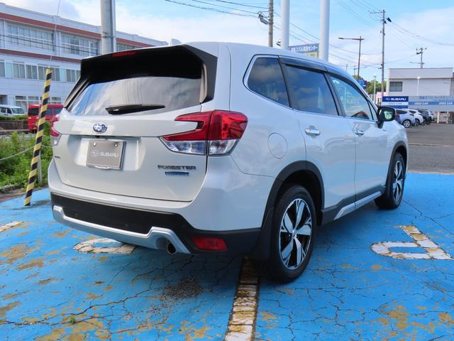 フォレスター2.0i アイサイト 4WD