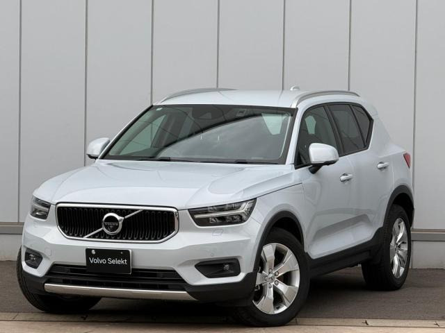 XC40B4 モメンタム