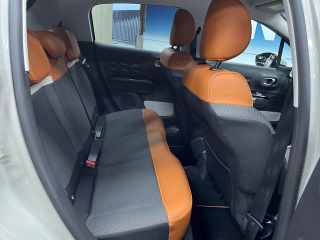���㕔���Ȃ��C�ɂȂ�悤�ȃL�Y�E�����ւ��蓙�A�傫�ȃ_���[�W�͂Ȃ��A�ǍD�ȏ�Ԃł��B