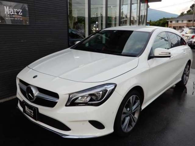 CLAシューティングブレークCLA220 4マチック 4WD