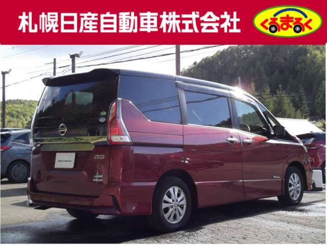 セレナ2.0 ハイウェイスター Vセレクション 4WD