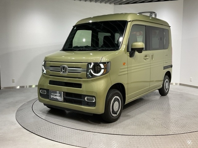 N-VAN+スタイル ファン 4WD