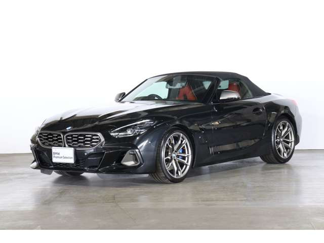 Z4M40i