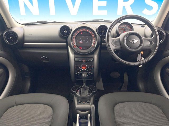 ミニクロスオーバークーパー D オール4 4WD
