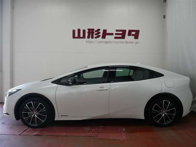 プリウス2.0 Z E-Four 4WD