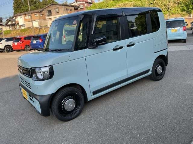 N-BOXジョイ 2トーン 4WD