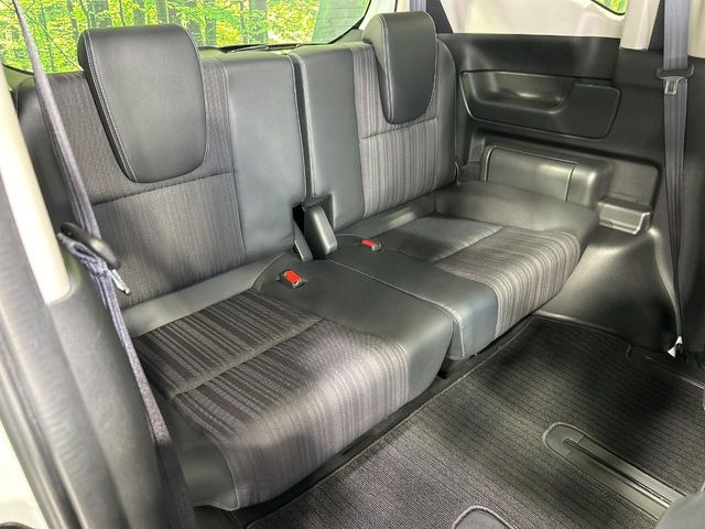 3��ڃV�[�g�͂�������ԗǍD����l�ł��������ƍ����Ē����܂��̂ŁA��l���ł̂��o���������N���N�ł��􂲉Ƒ��ŁA�C�̒m�ꂽ���ԂŁA�h���C�u�ɍs���̂��y���݂ł��ˁ�