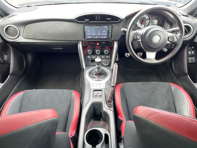 862.0 GT リミテッド ブラックパッケージ