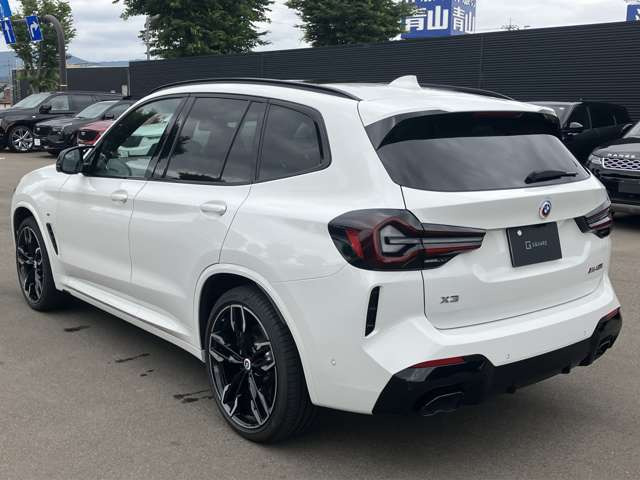 X3M40i 4WD