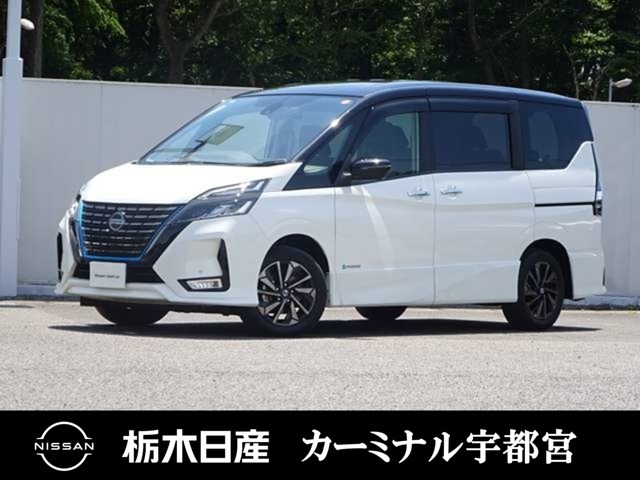セレナ1.2 e-POWER ハイウェイスターV アーバンクロム