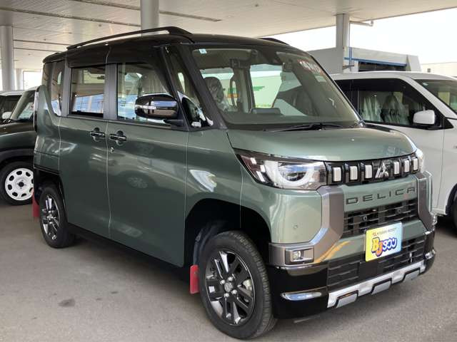 デリカミニT プレミアム 4WD