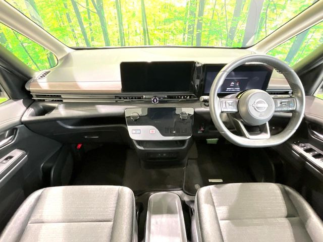 セレナ1.4 e-POWER ハイウェイスターV