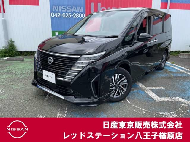 セレナ1.4 e-POWER ハイウェイスターV