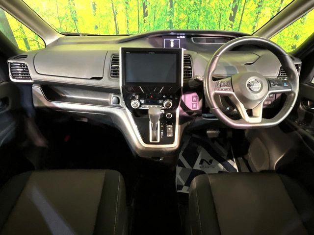 セレナ2.0 ハイウェイスター Vセレクション