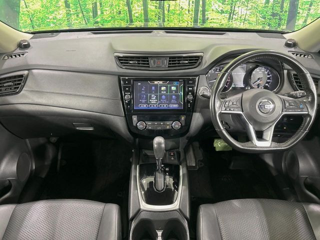 エクストレイル2.0 20Xi