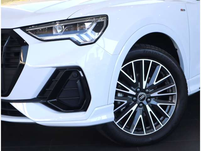 Q3