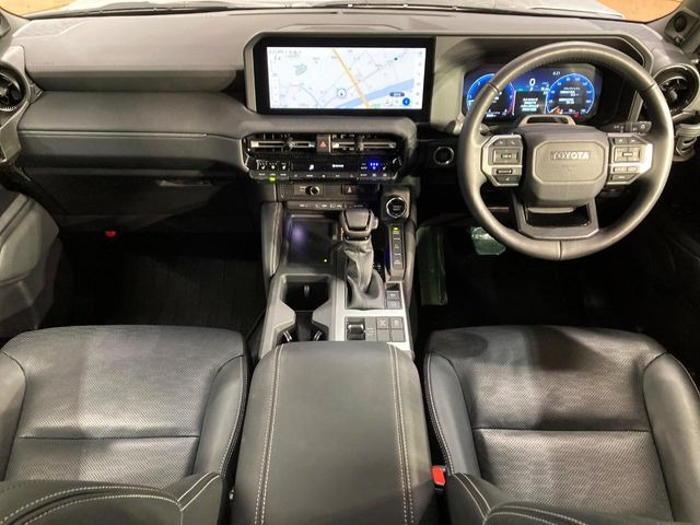 ランドクルーザー2502.8 VX ディーゼル 4WD