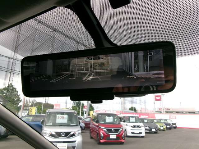 セレナ1.2 e-POWER ハイウェイスターV