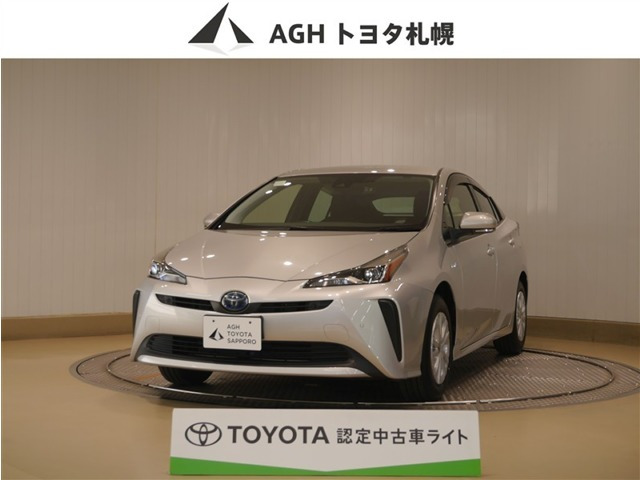 プリウス1.8 S E-Four 4WD