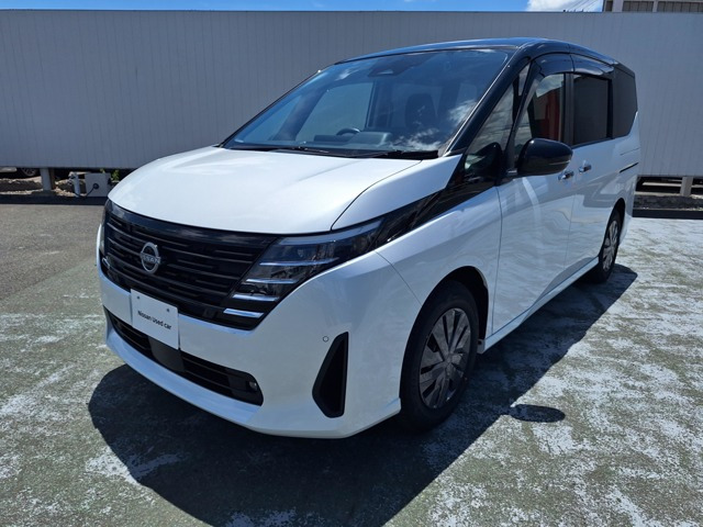 セレナ1.4 e-POWER XV