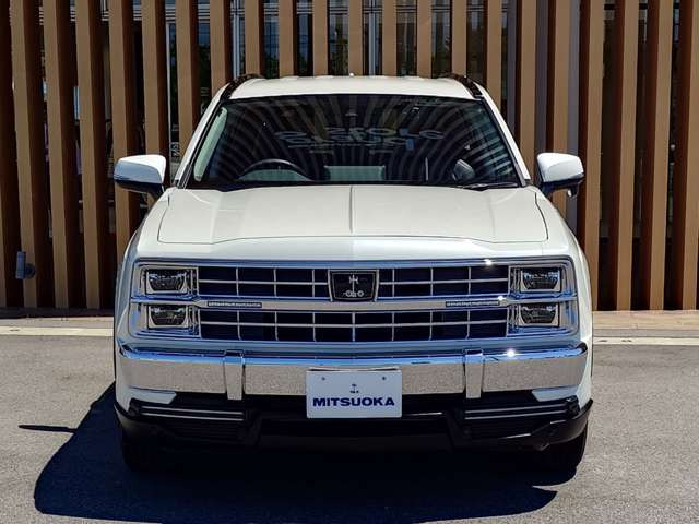 バディ2.5 ハイブリッド ST E-Four 4WD