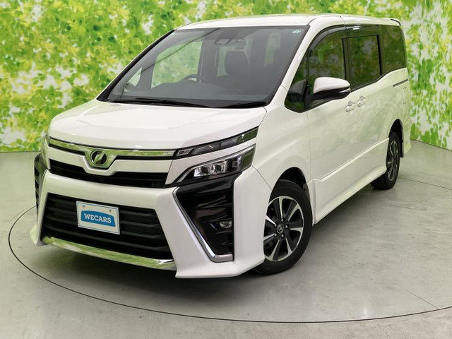 ヴォクシー2.0 ZS 4WD