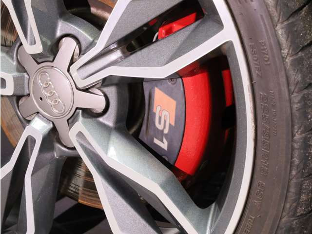 S1スポーツバック2.0 4WD