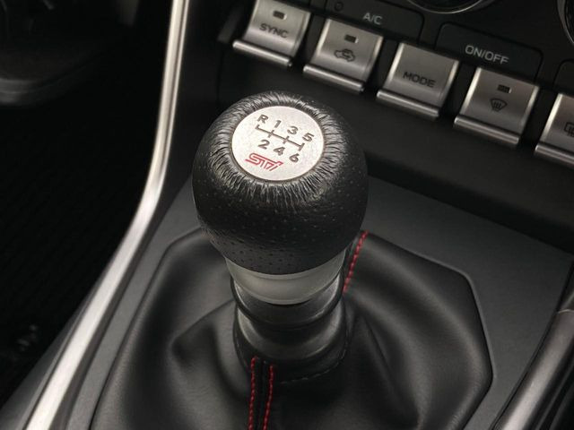 BRZ2.4 R