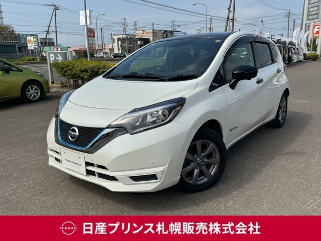 ノート1.2 e-POWER X ブラックアロー