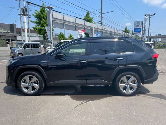 RAV42.5 ハイブリッド G E-Four 4WD
