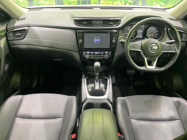 エクストレイル2.0 20Xi