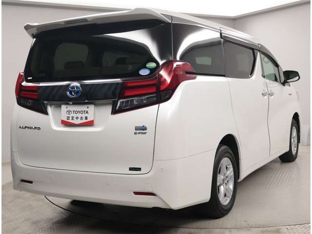 アルファードハイブリッド 2.5 X E-Four 4WD